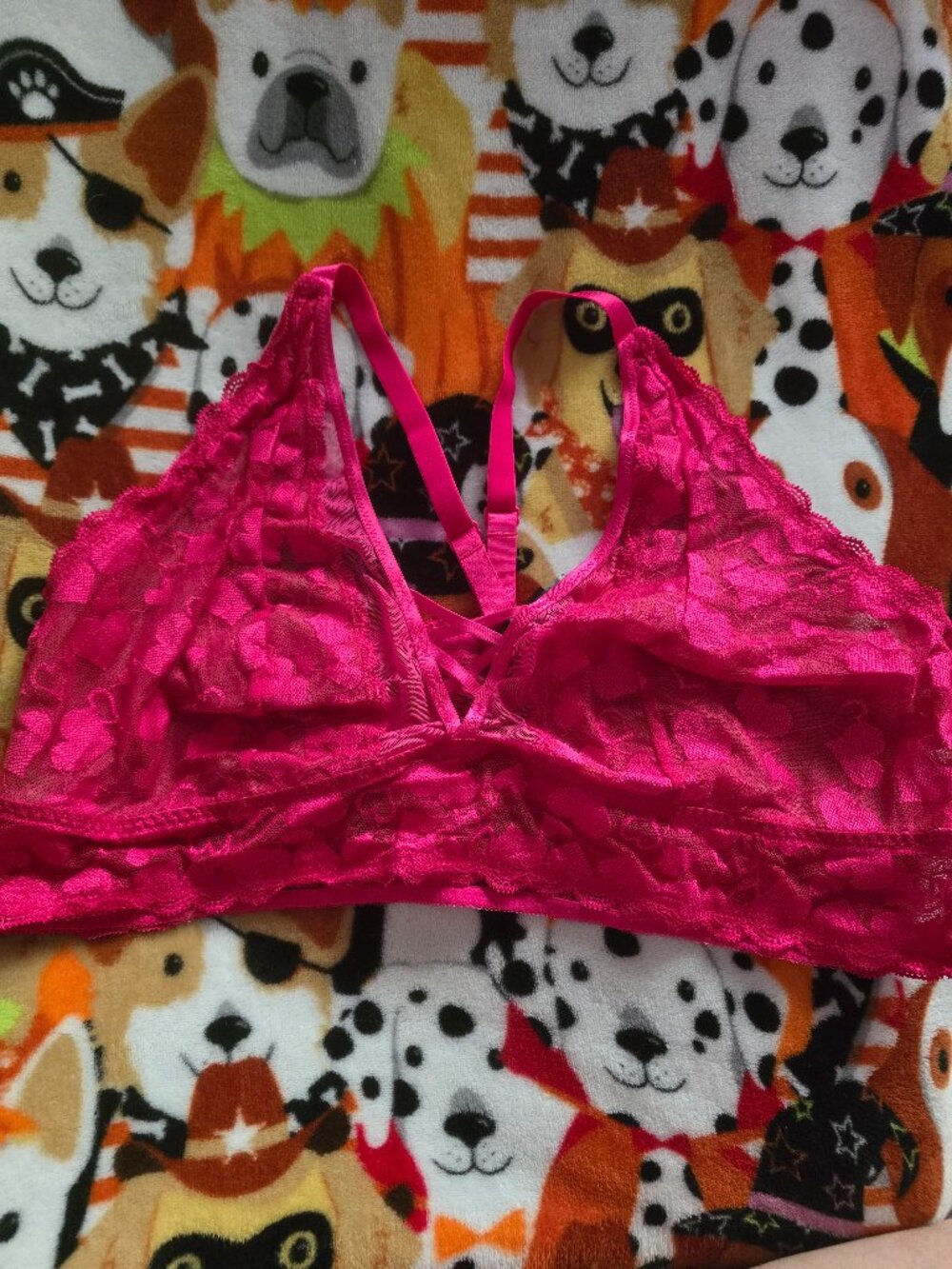 Torrid Bralette pink size 3 Heart accents